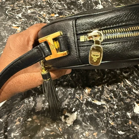 MCM Vintage Tambourine Bag
Made in Germany 🇩🇪 - Picture 7 of 11